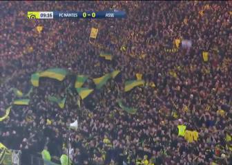 Conmovedor: El homenaje a Sala en Nantes - Saint Etienne