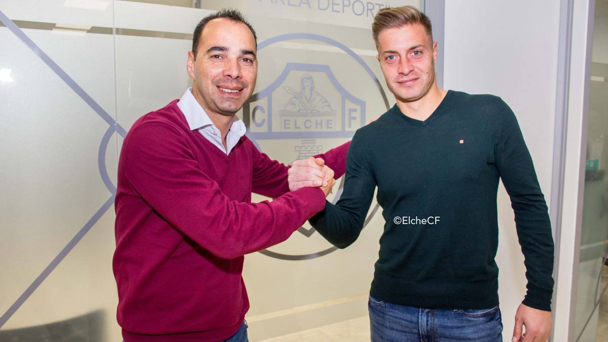 "El primer culpable de la situación del Reus es Oliver"