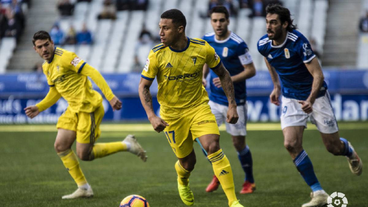 Oviedo 2-1 Cádiz: resumen, resultado y goles del partido