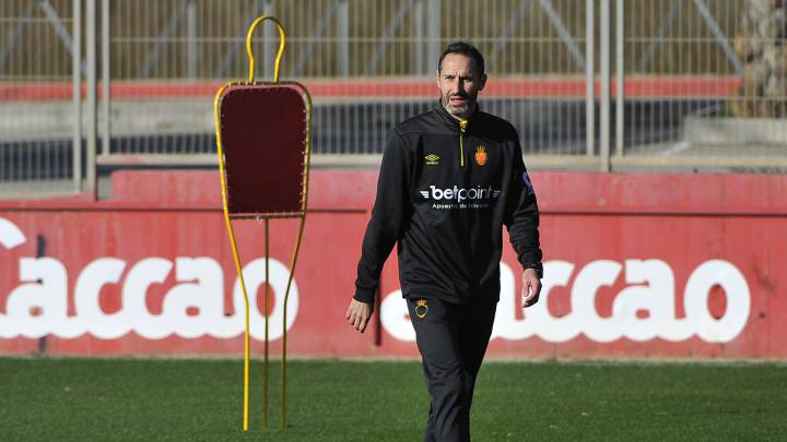 El Mallorca, con los refuerzos invernales ante el Alcorcón