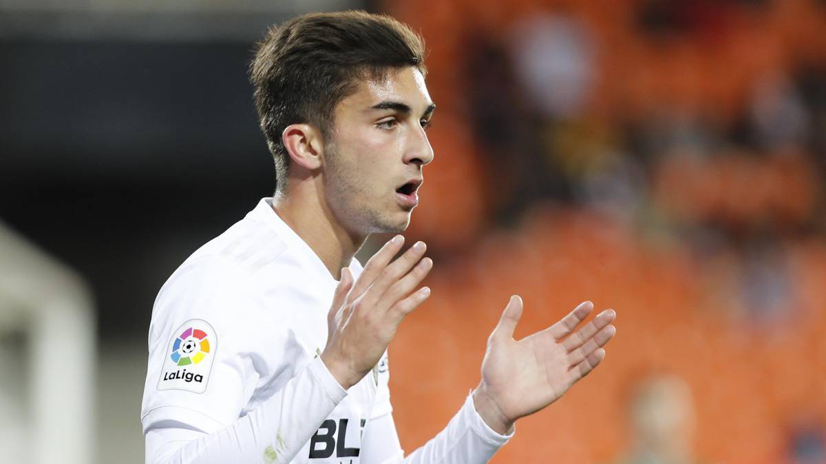 La Sub-19 cita a Ferran para un amistoso el día del Celtic