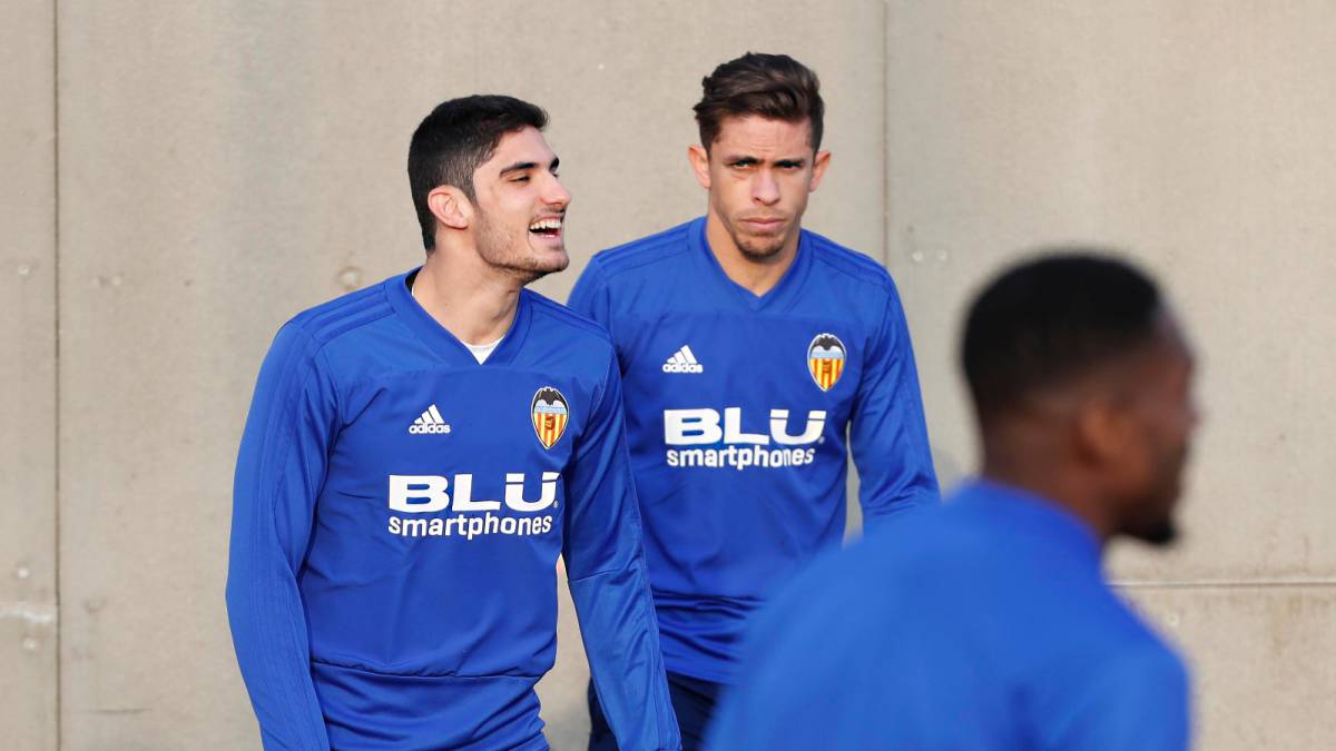 Gonçalo Guedes vuelve a una convocatoria del Valencia