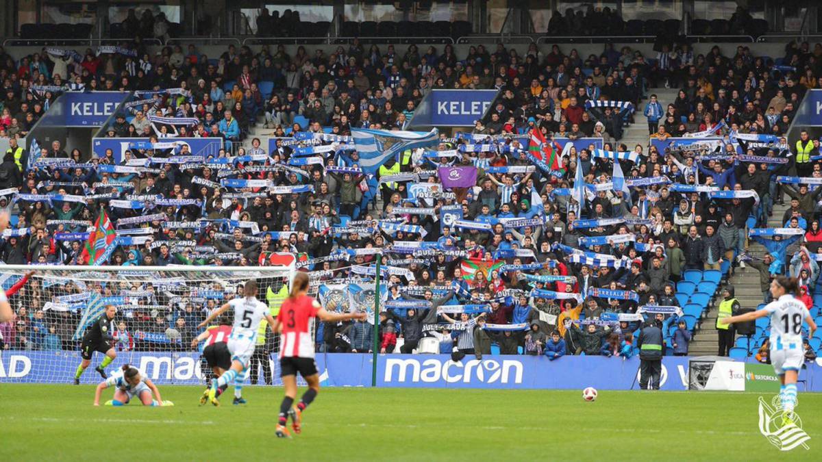 Anoeta volvió a tener una gran entrada en el derbi vasco femenino.