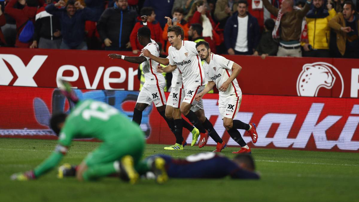 1x1 del Sevilla: Sarabia calla los pitos rescatando un punto