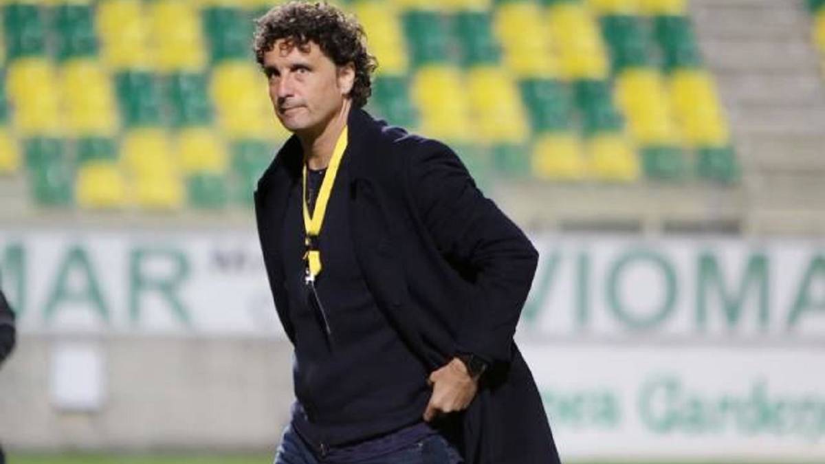 Idiakez revive al AEK Larnaca