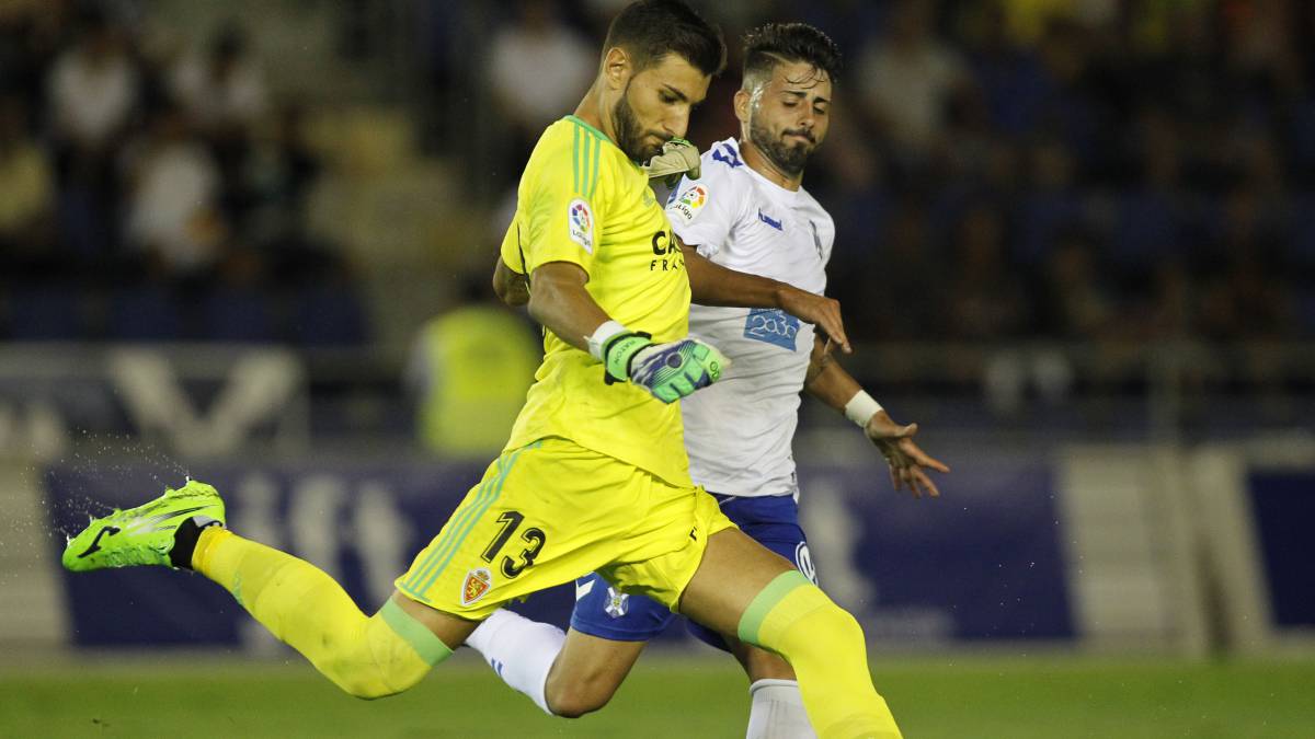 Ratón renueva por el Zaragoza hasta el año 2023
