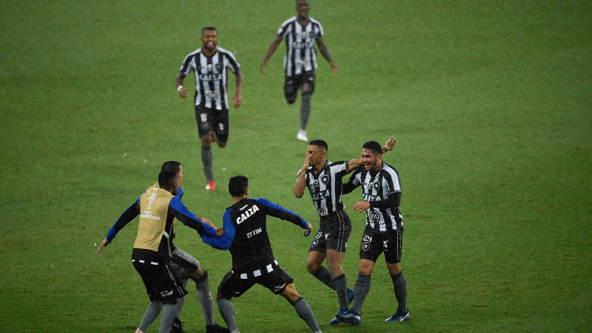 La policía brasileña cierra la academia del Botafogo en Río
