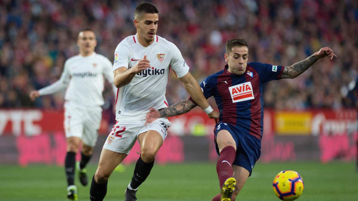 André Silva: “¿Sevilla o Milán? Lo que quiero es jugar”