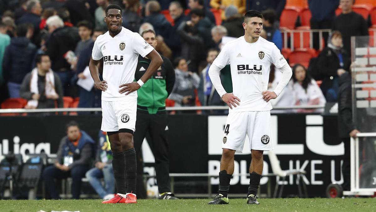 Kondogbia y Roncaglia.