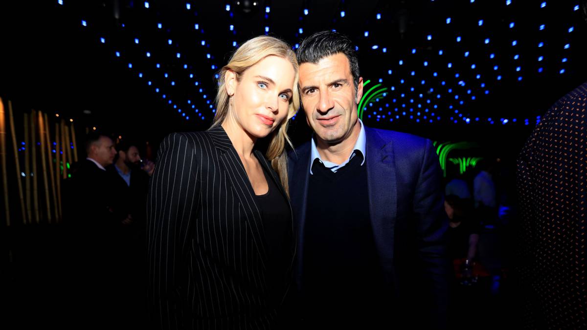 Figo y su esposa, en los Laureus.