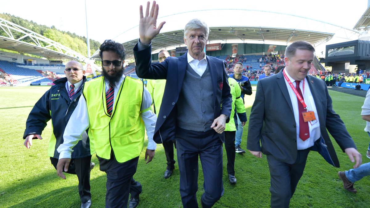 Al-Khelaïfi se reúne con Wenger en Qatar para tratar su futuro