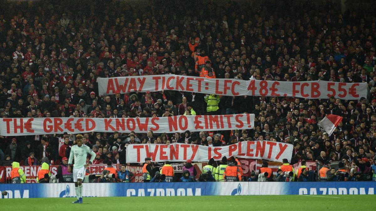Los hinchas del Ajax se quejan del precio de las entradas: 65€.