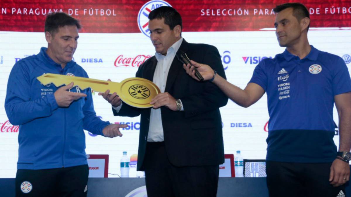 Berizzo, presentado como nuevo seleccionador de Paraguay