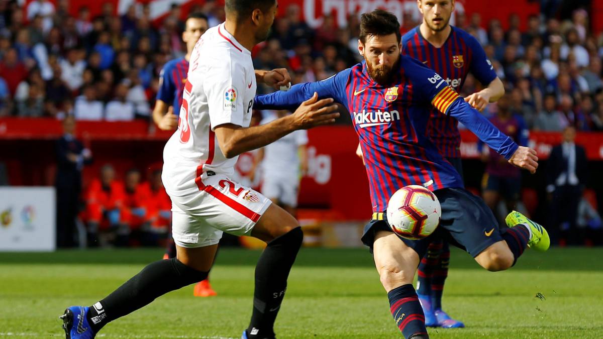 Messi "confident" of beating Real Madrid after 50th hat-trick