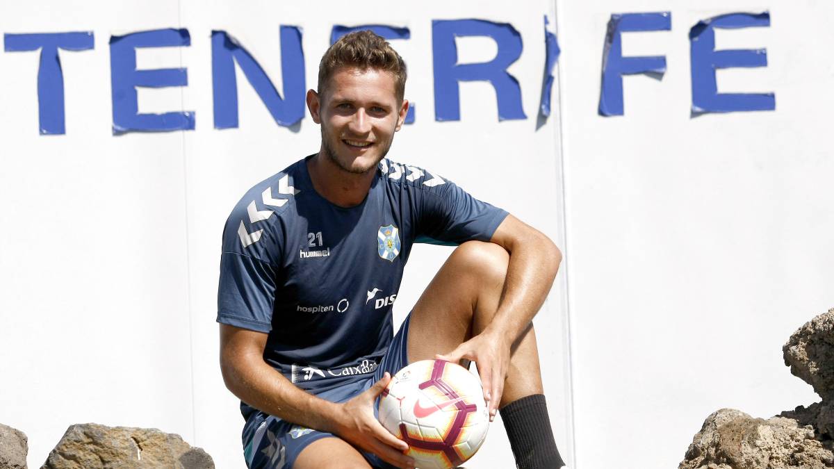 El Valencia hace oficial el fichaje de Jorge Sáenz hasta 2024
