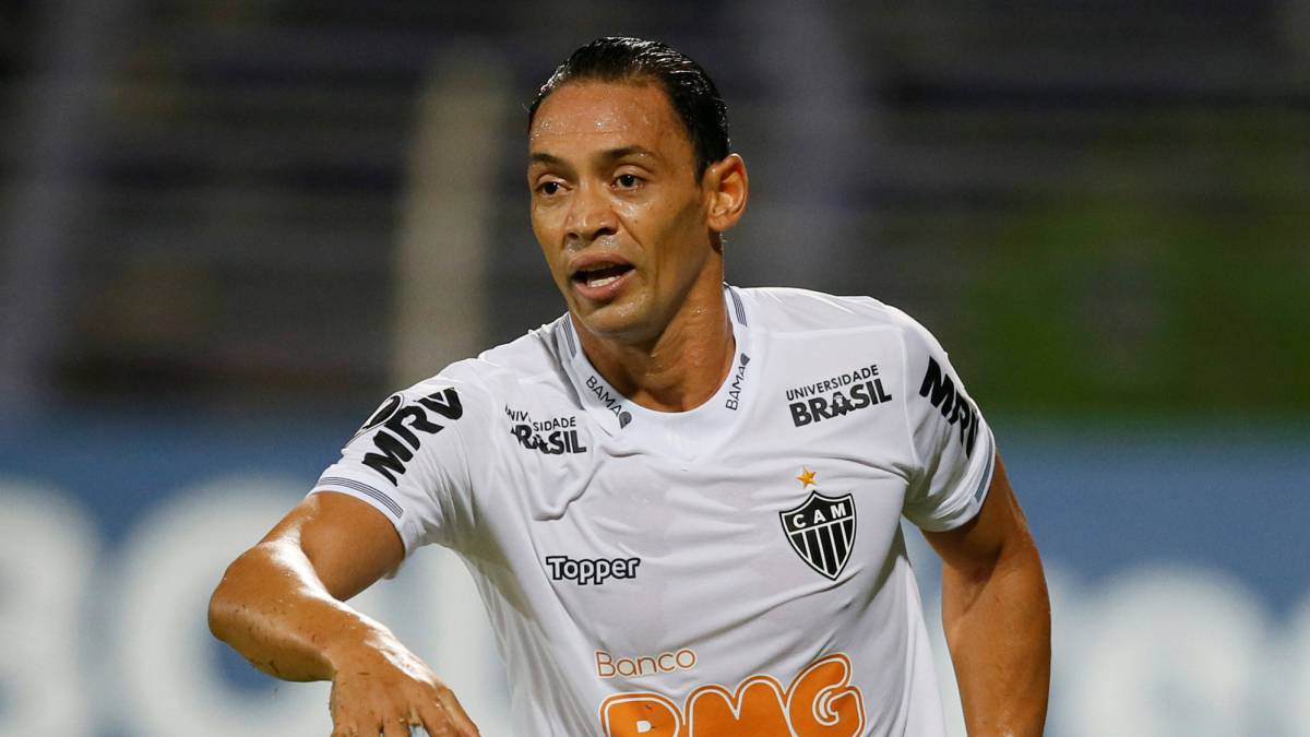 Oliveira: "Mi gratitud al Betis y al Valencia será eterna"