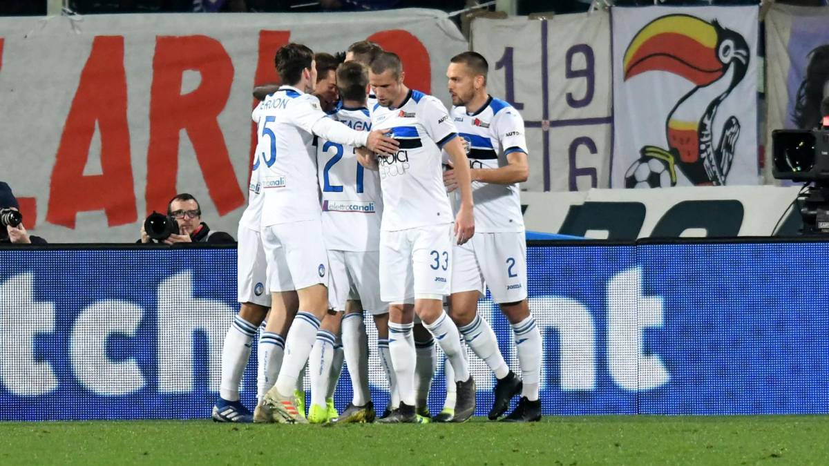 Muriel salva a la Fiorentina ante el Atalanta y deja todo para la vuelta