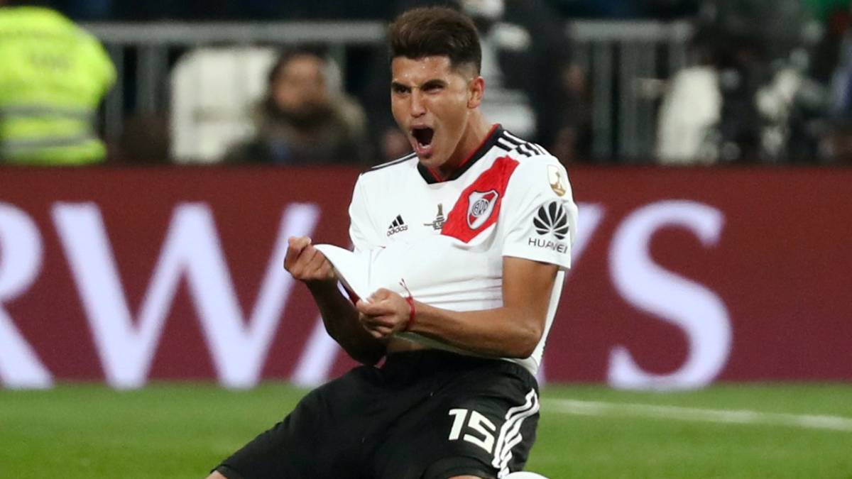El agente de Palacios, sobre su futuro: "Real Madrid o Inter"