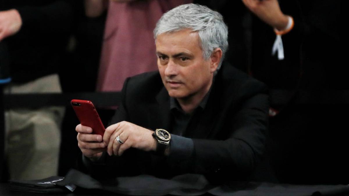 Mourinho o Zidane vendrían para iniciar ya la revolución en el Real Madrid.