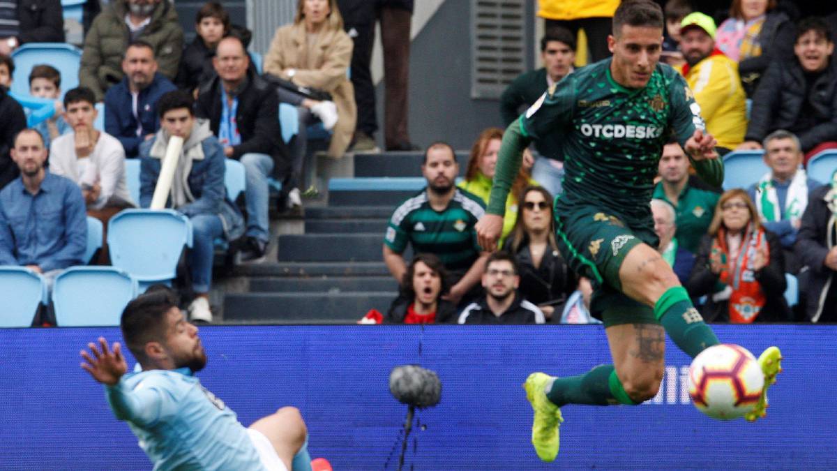 Tello perfecciona el puzle de Quique Setién hacia Europa
