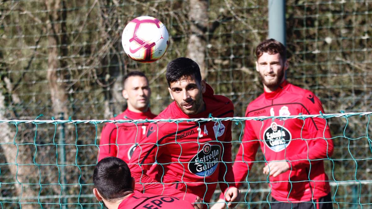 Bóveda en un entrenamiento con el Deportivo