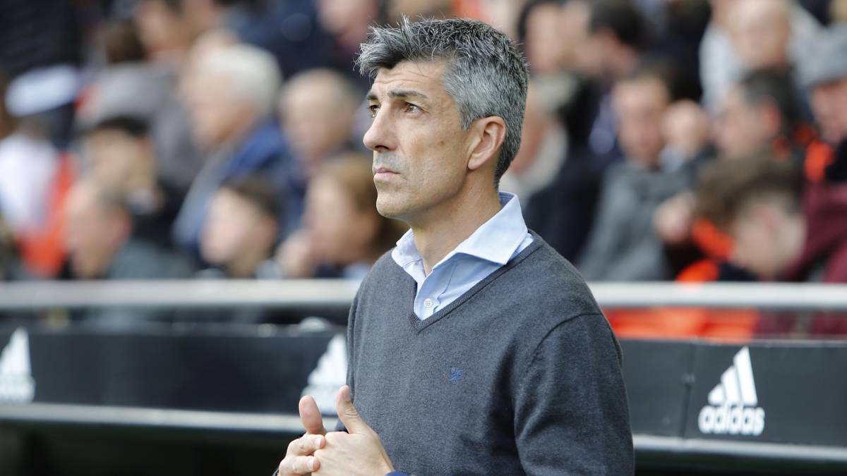 Imanol Alguacil cierra la puerta de Llopis a Zidane