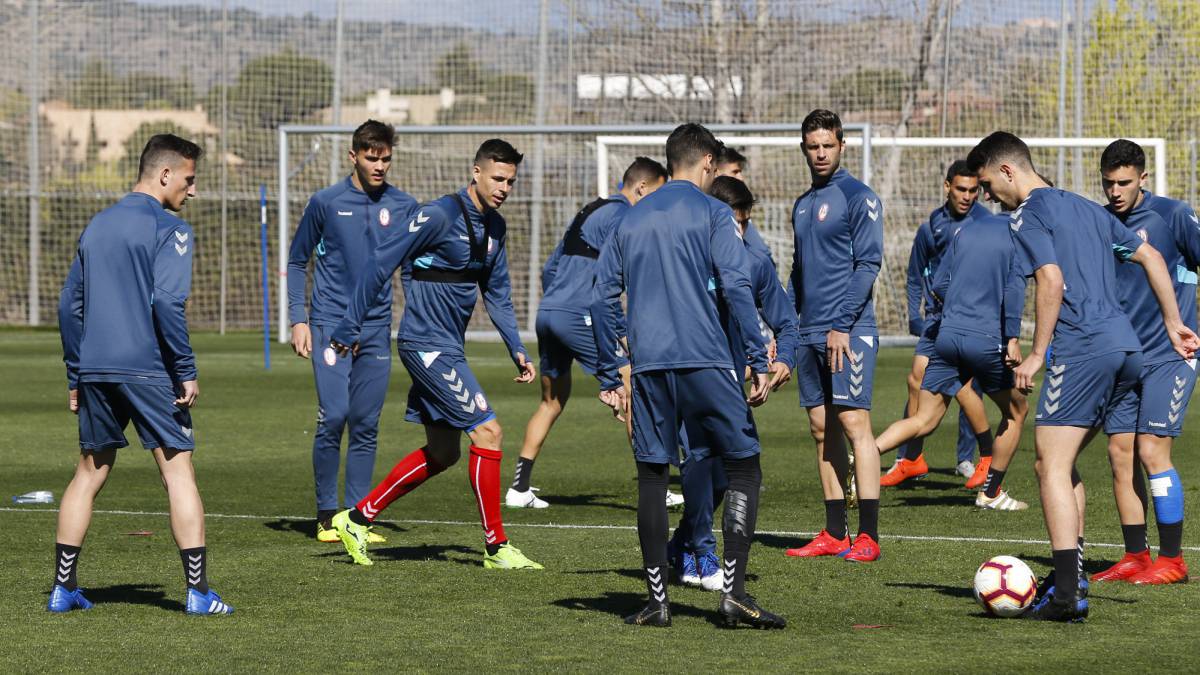 El Rayo Majadahonda anuncia la renovación de Carlitos