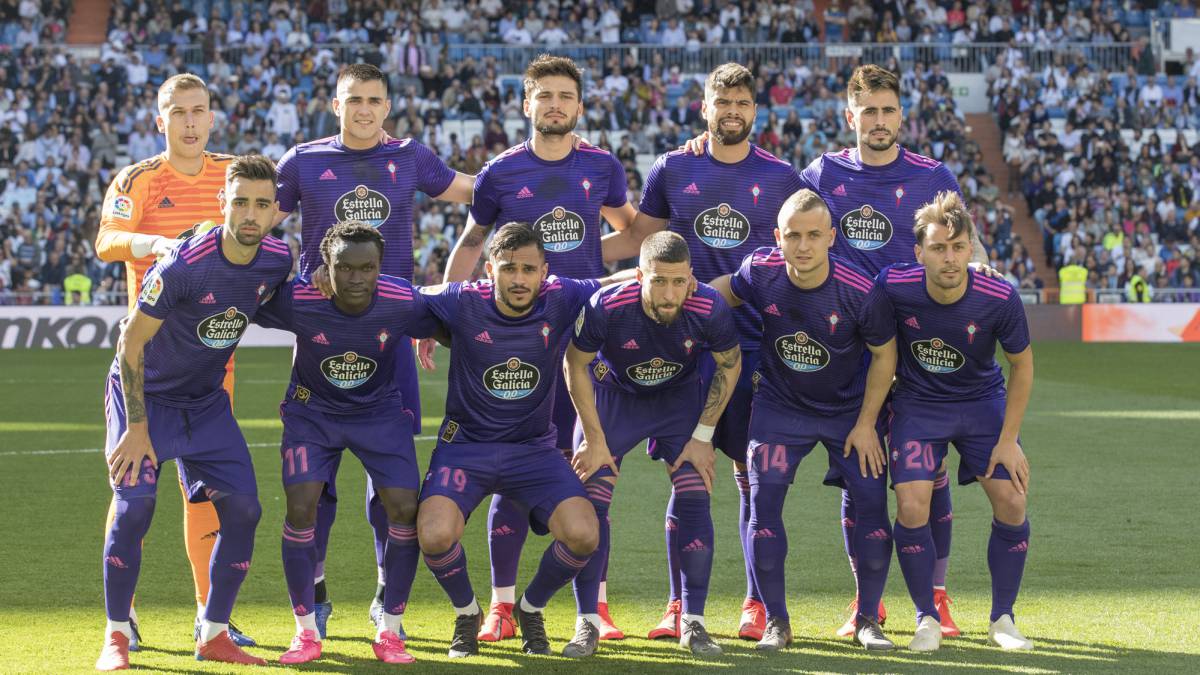 Formación inicial del Celta en el partido disputado contra el Real Madrid en el Santiago Bernabéu.