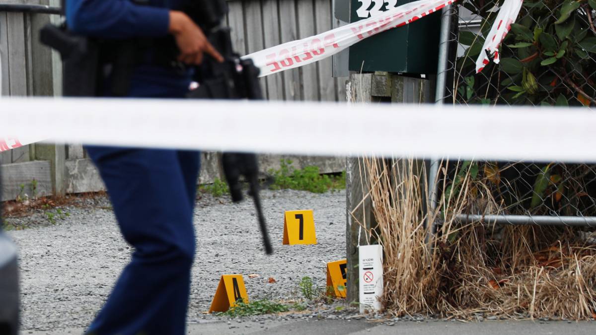 La policía, en el lugar de la masacre