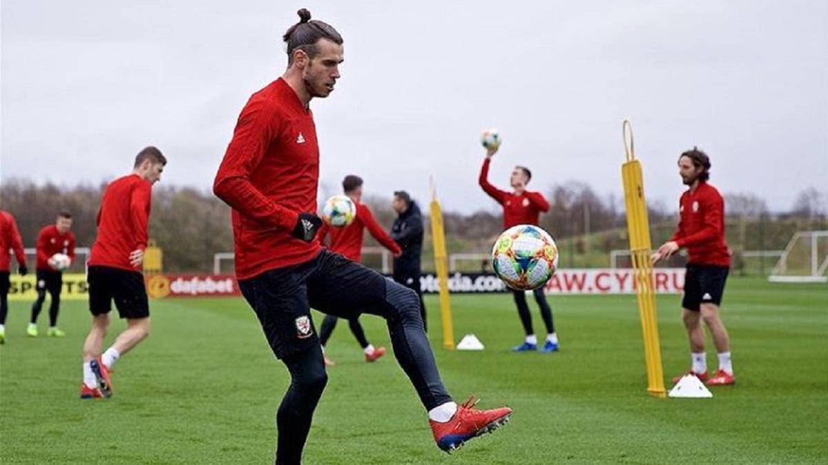 Giggs podría reservar a Bale en el Gales-Trinidad y Tobago amistoso.
