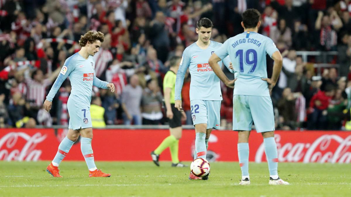 Griezmann, Morata y Costa en San Mamés, foto de su falta de acierto: ni un remate a puerta.