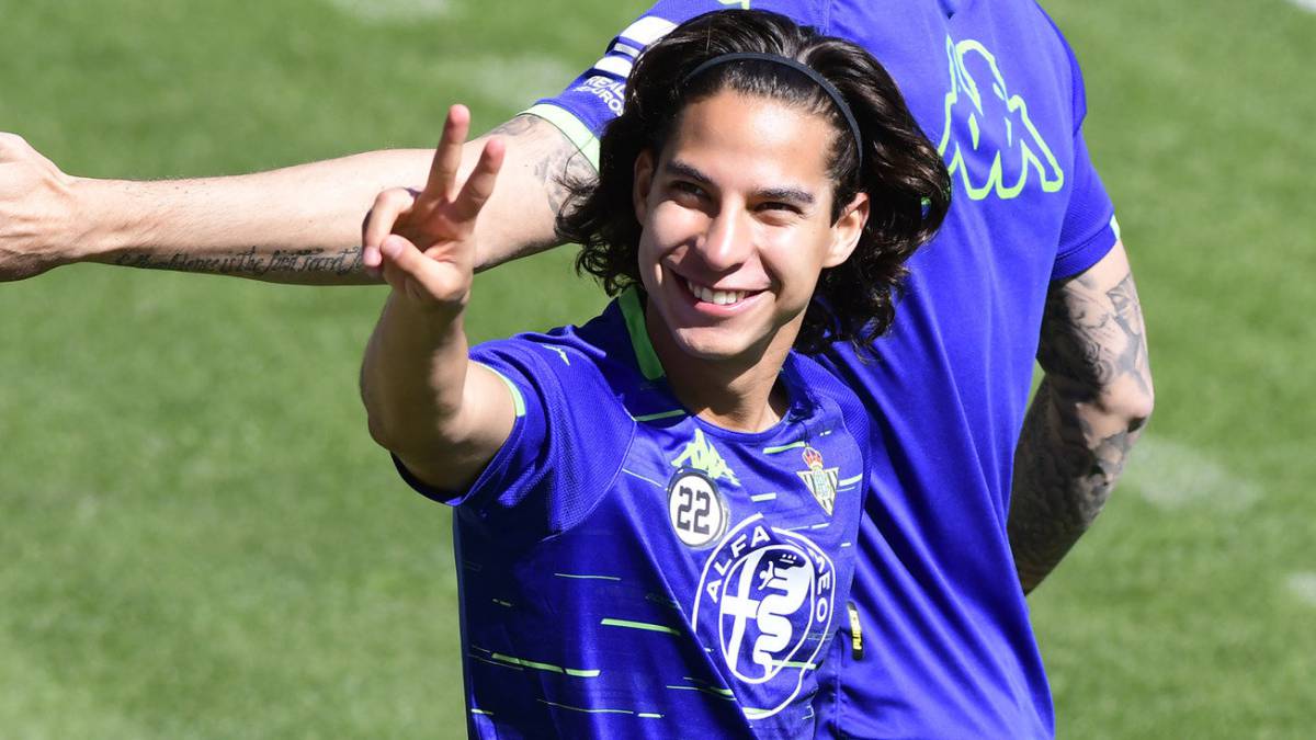 Lainez: "¿Un sueño? Ahora quiero ganar algo en el Betis"
