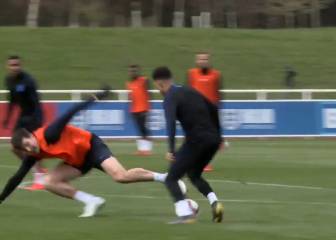 Sancho regala dos lujotes e Inglaterra se rinde