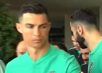 Piden a Cristiano que firme una camiseta del Madrid y responde así