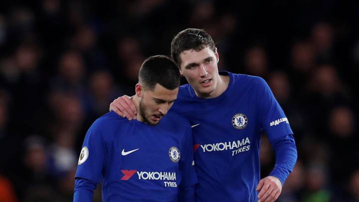 Eden Hazard y Andreas Christensen