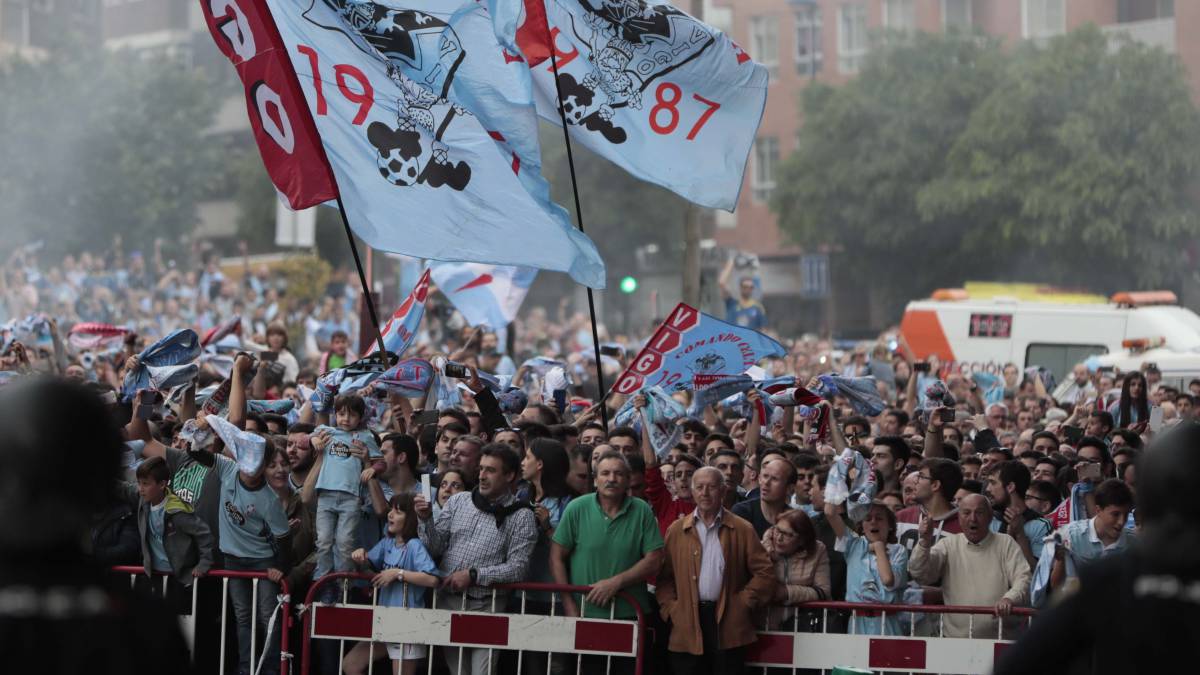 La afición ha respondido al llamamiento realizado por el club para este sábado.
