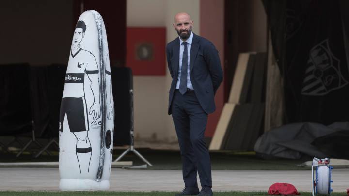 Monchi, protagonista en el regreso al trabajo del Sevilla