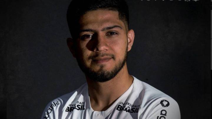 El jugador paraguayo del Corinthians, Sergio Díaz.