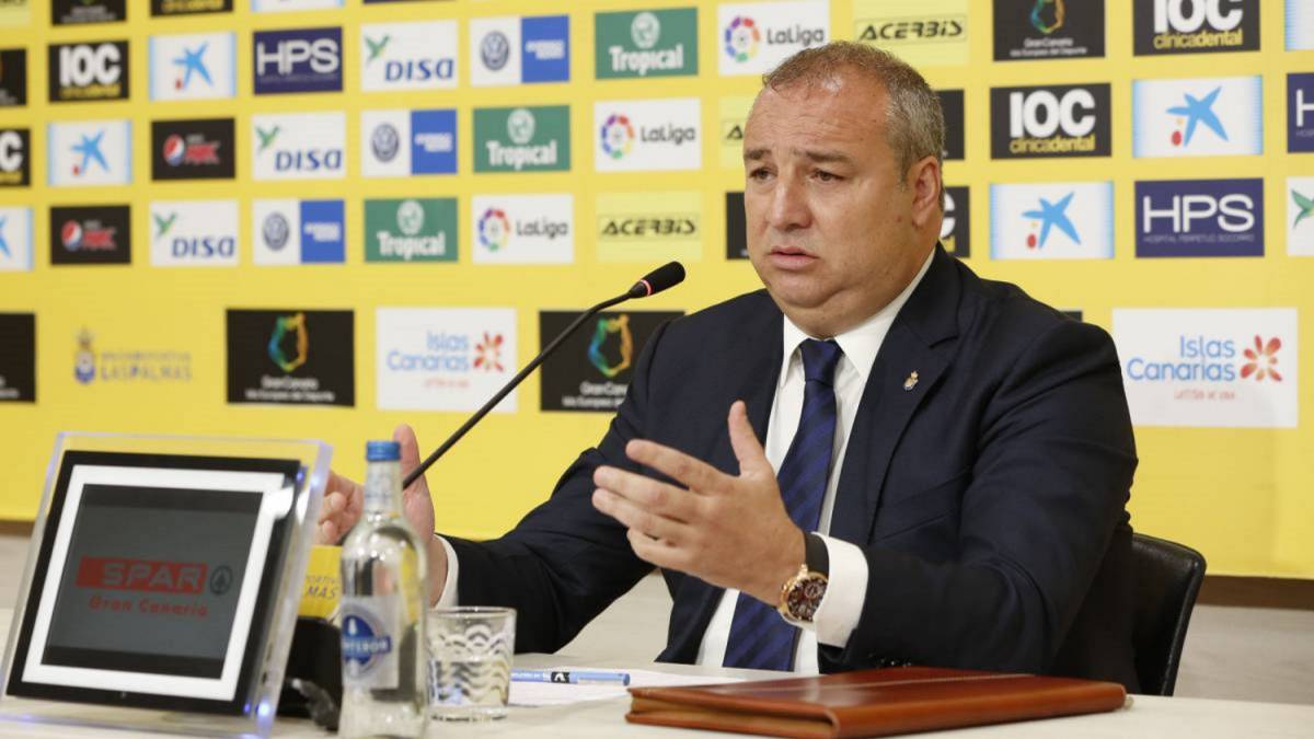 Indulto provisional de las peñas de Las Palmas al presidente
