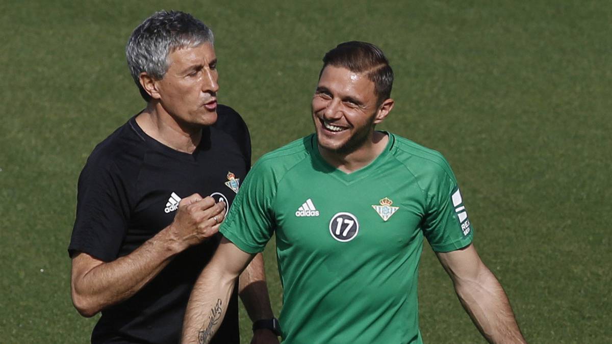 Joaquín alcanza a Casillas como el jugador en activo con más partidos en Primera