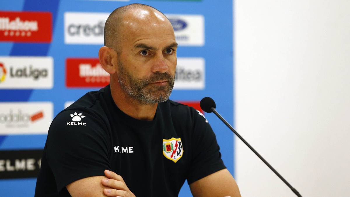 Paco Jémez, en la rueda de prensa del Rayo Vallecano