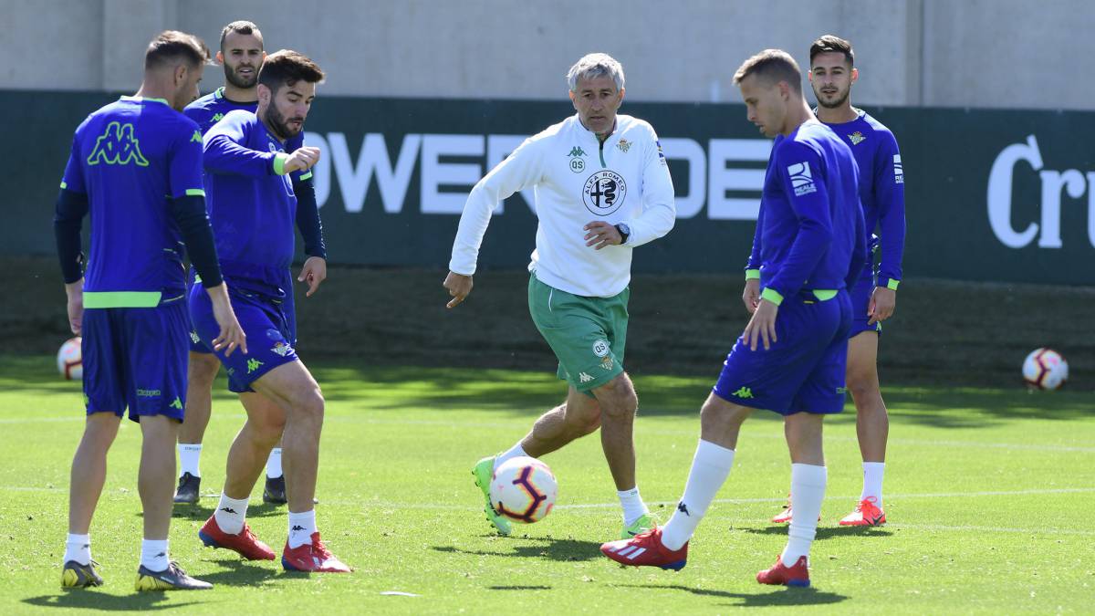 El entrenador del Betis Quique Setién valoró el encuentro ante la Real Sociedad en Anoeta: "Es una final, nos jugamos estar en Europa el año que viene".