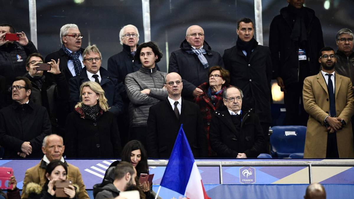 Reunión en Francia para acabar con los insultos homófobos en los estadios