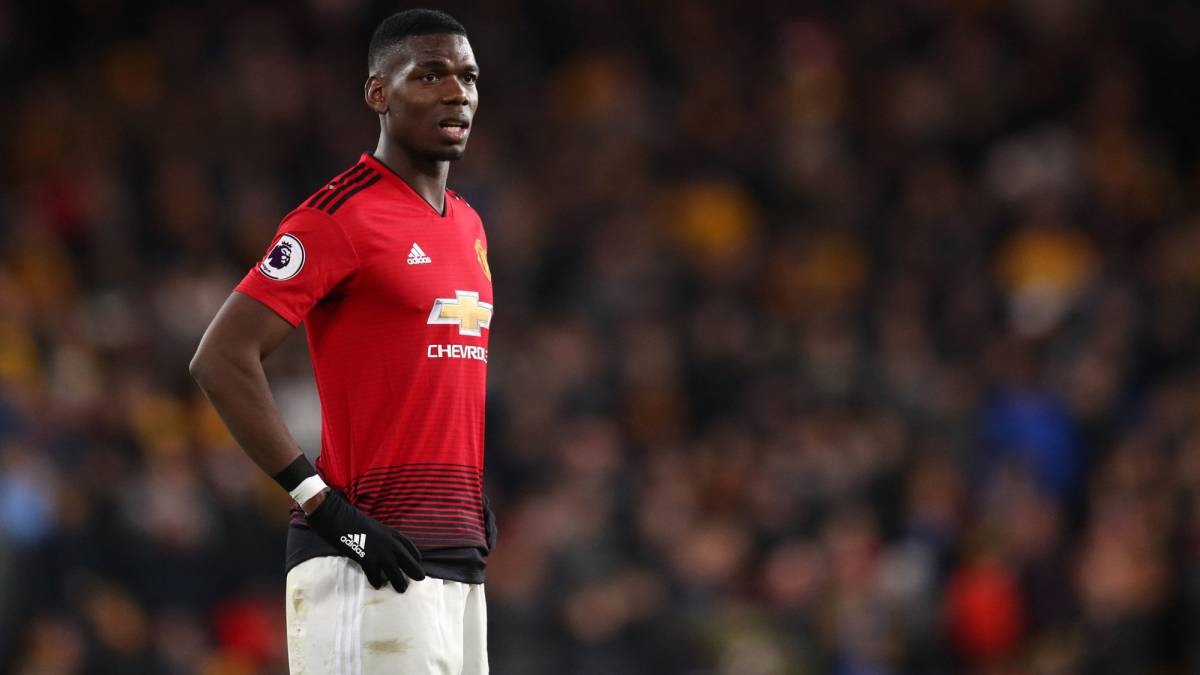 El centrocampista francés del Manchester United, Paul Pogba, durante un partido.