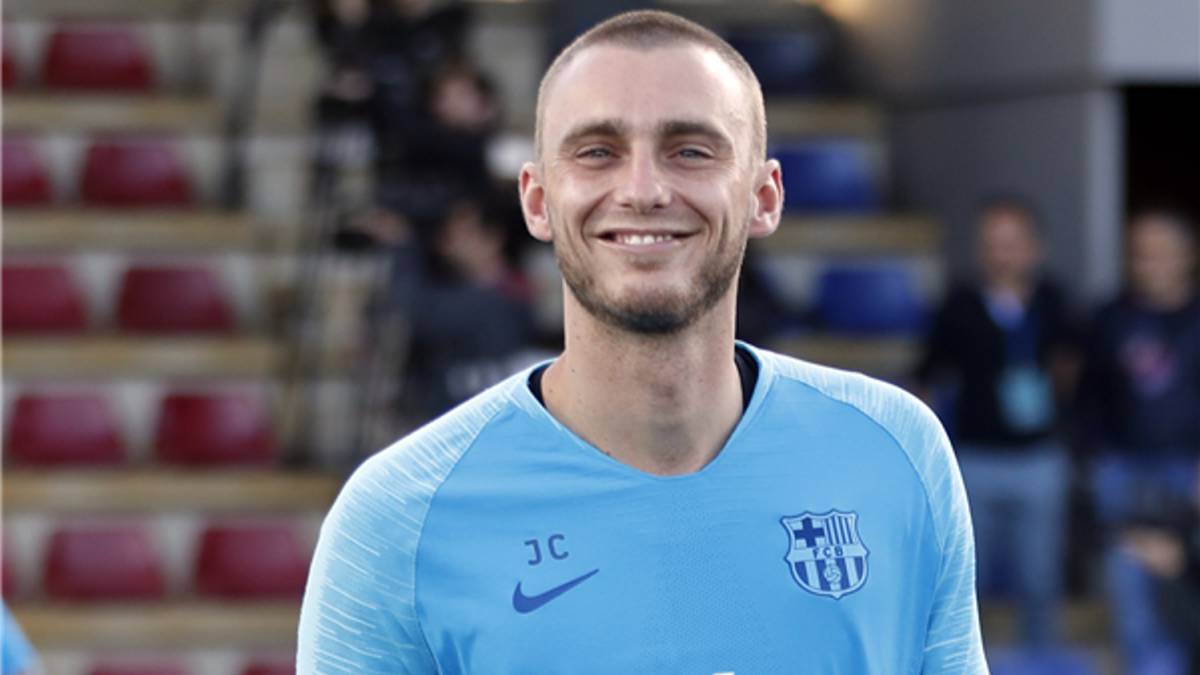 Vermaelen cae de la lista; entran Murillo y Cillessen