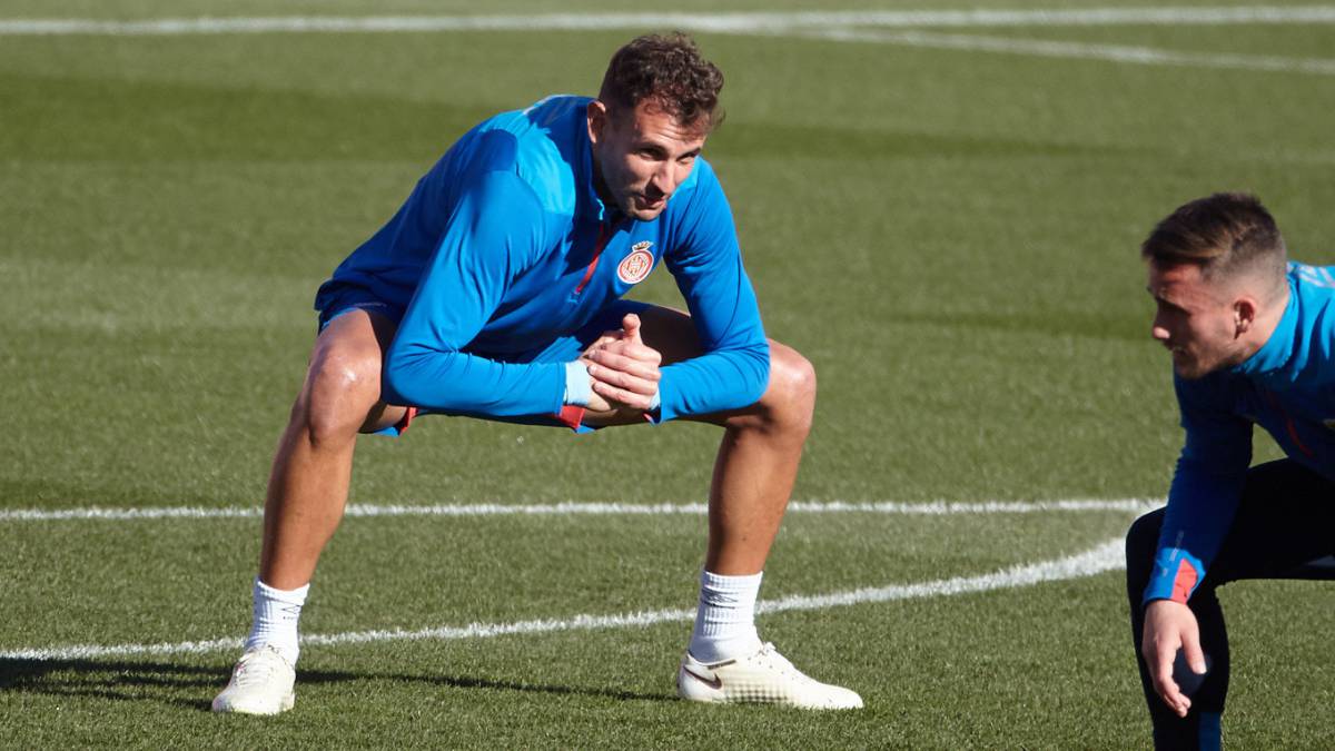 Cristhian Stuani, durante una sesión de entrenamiento de esta temporada con el Girona en La Vinya.