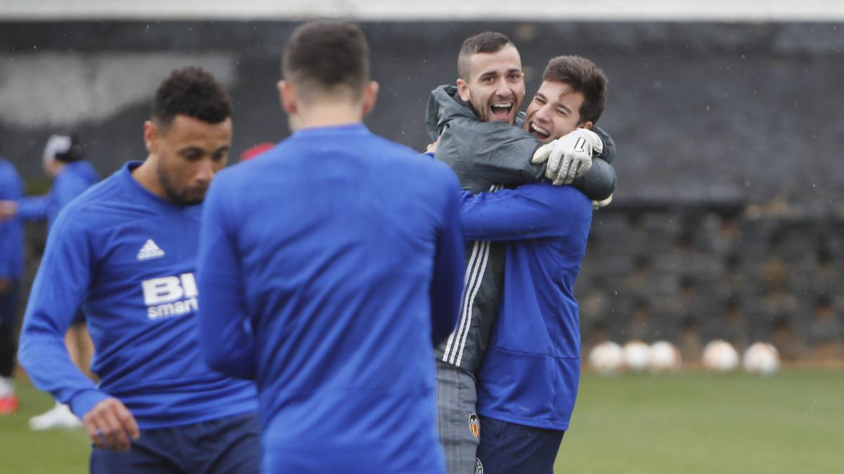 Santi Mina está de vuelta contra el Rayo, su rival fetiche