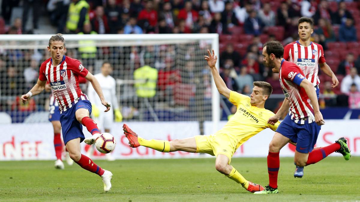 Godín, Filipe y Rodrigo, cuyo futuro está en el aire para la próximo temporada, en el Atlético-Girona.