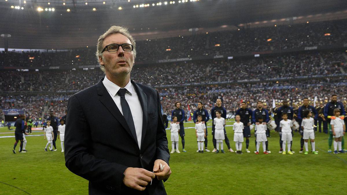 El Sevilla vuelve a estar interesado por el entrenador francés Laurent Blanc, según Le Parisien. Monchi le sigue desde que salió del Paris Saint-Germain.