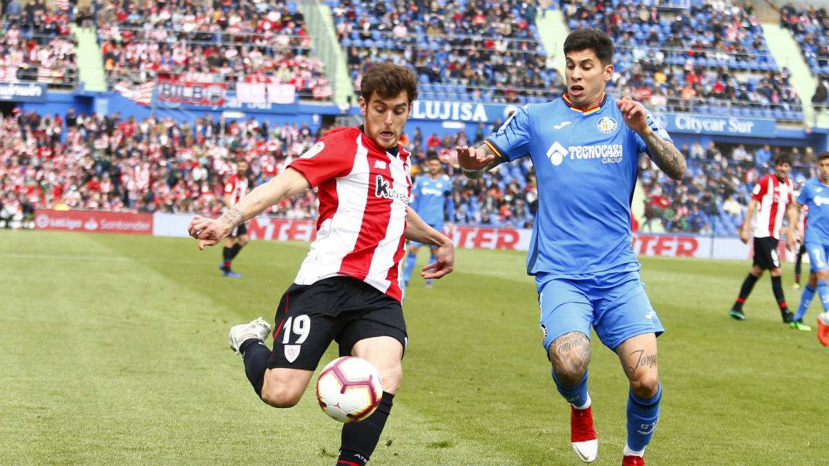 Ibai Gómez sufre un esguince de grado 2 del tobillo izquierdo